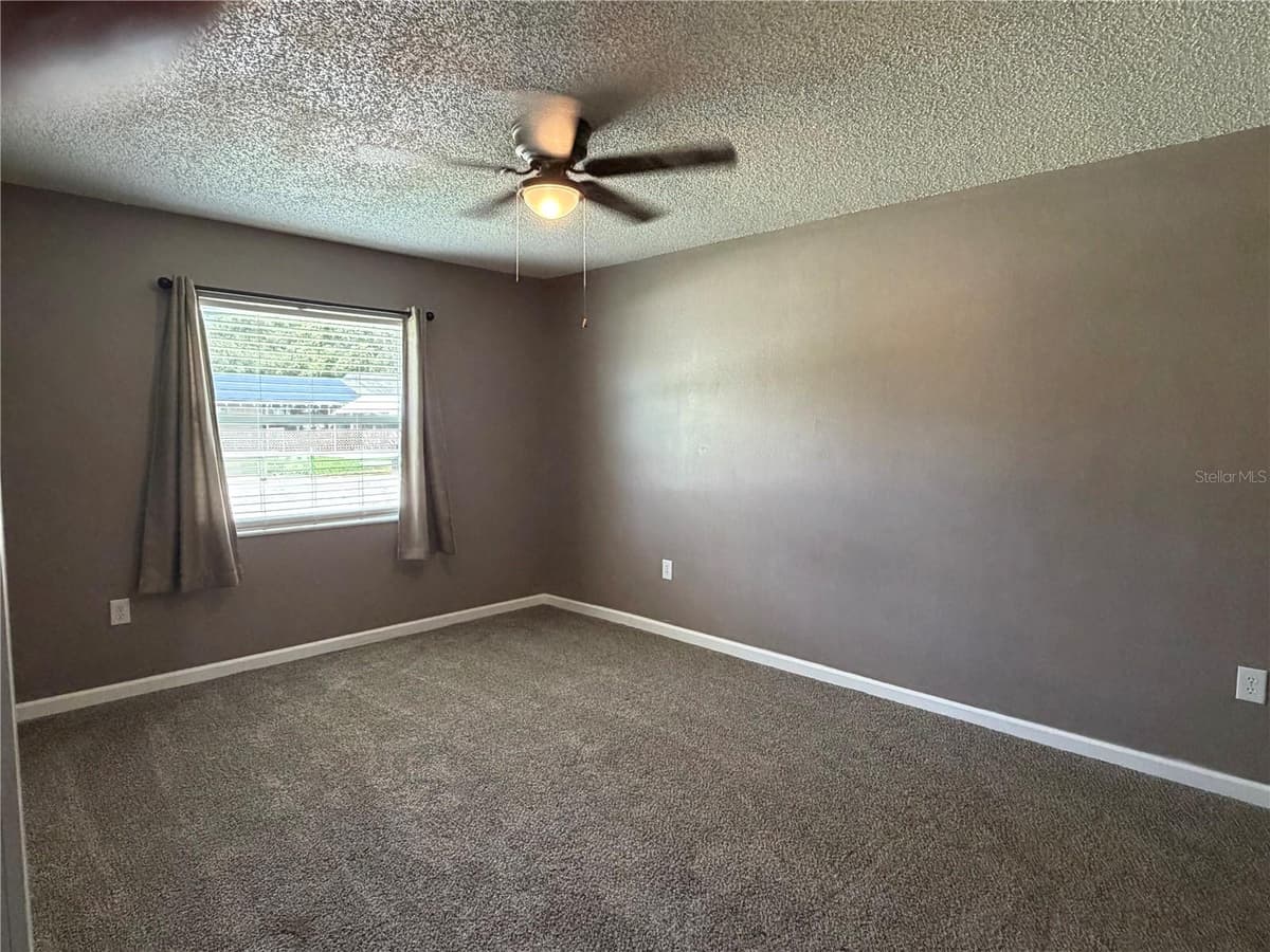 8 HENDRY AVENUE — photo 17 of 28