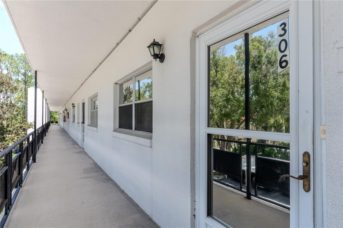 200 EL CAMINO DRIVE — photo 1 of 26