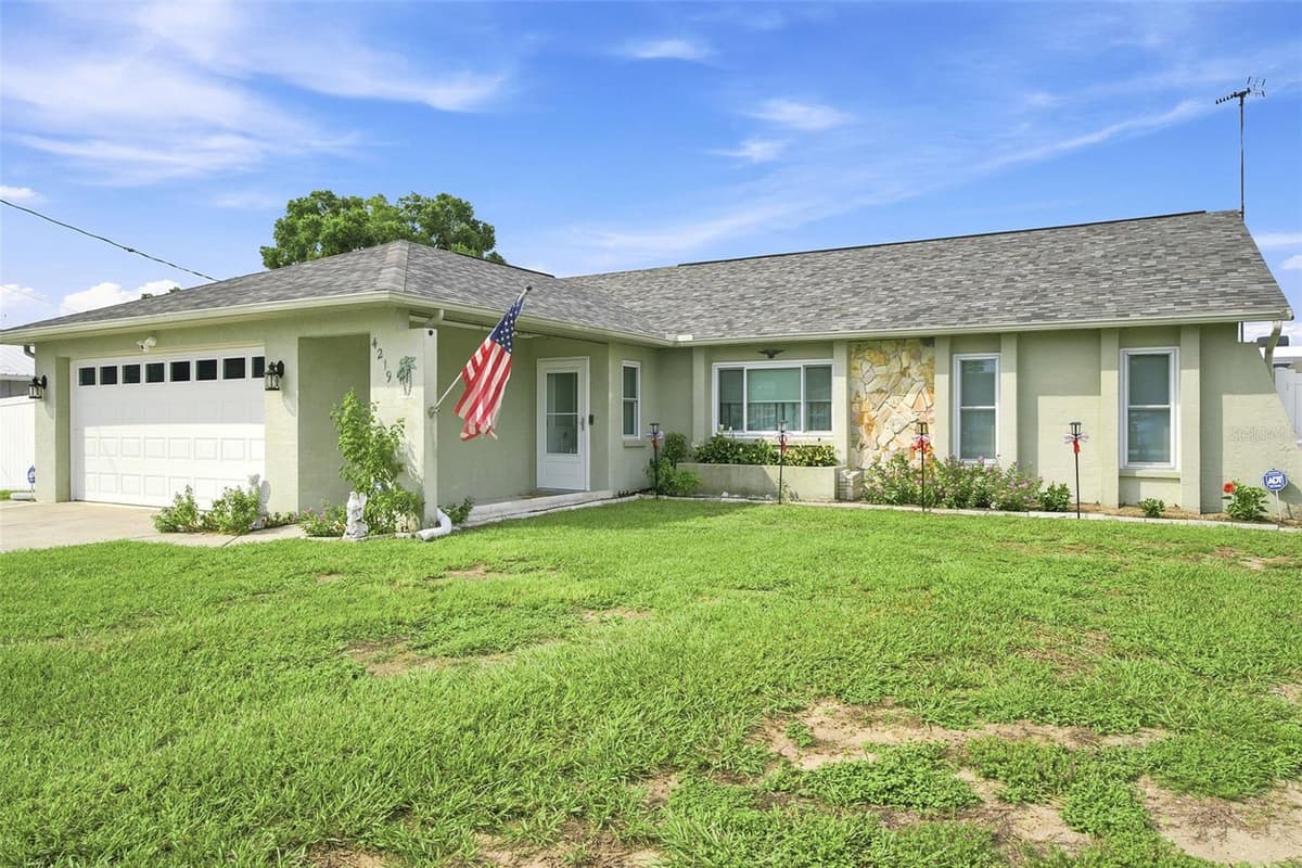 4219 AUGUSTINE ROAD — photo 4 of 53