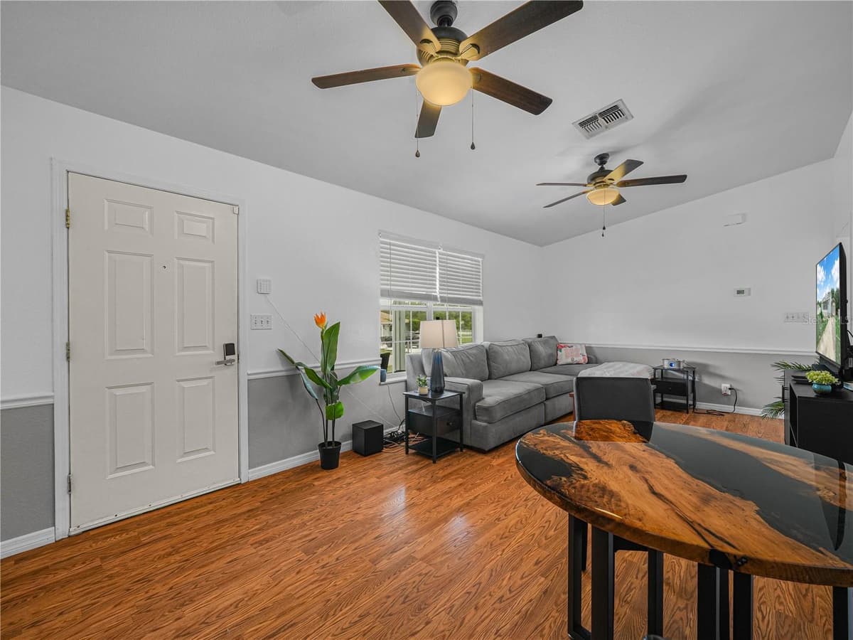 4167 NELSON ROAD — photo 5 of 33