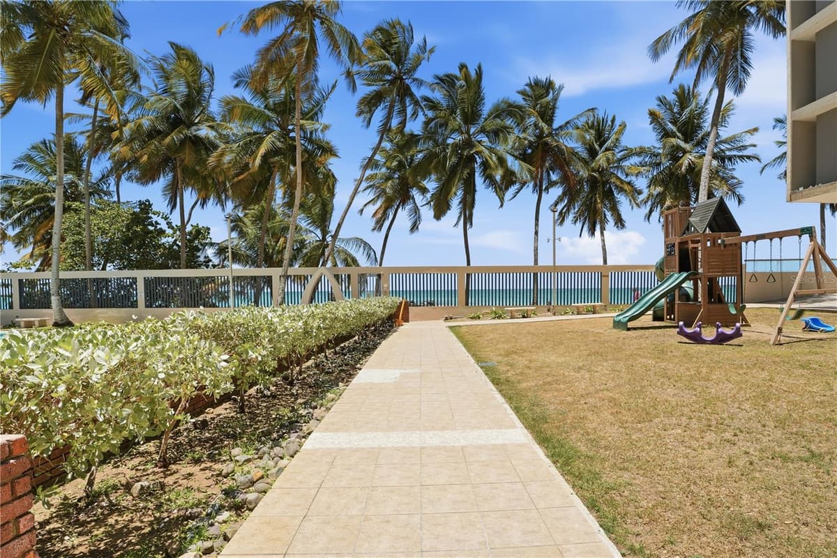 3307 ISLA VERDE AVE. — photo 20 of 21