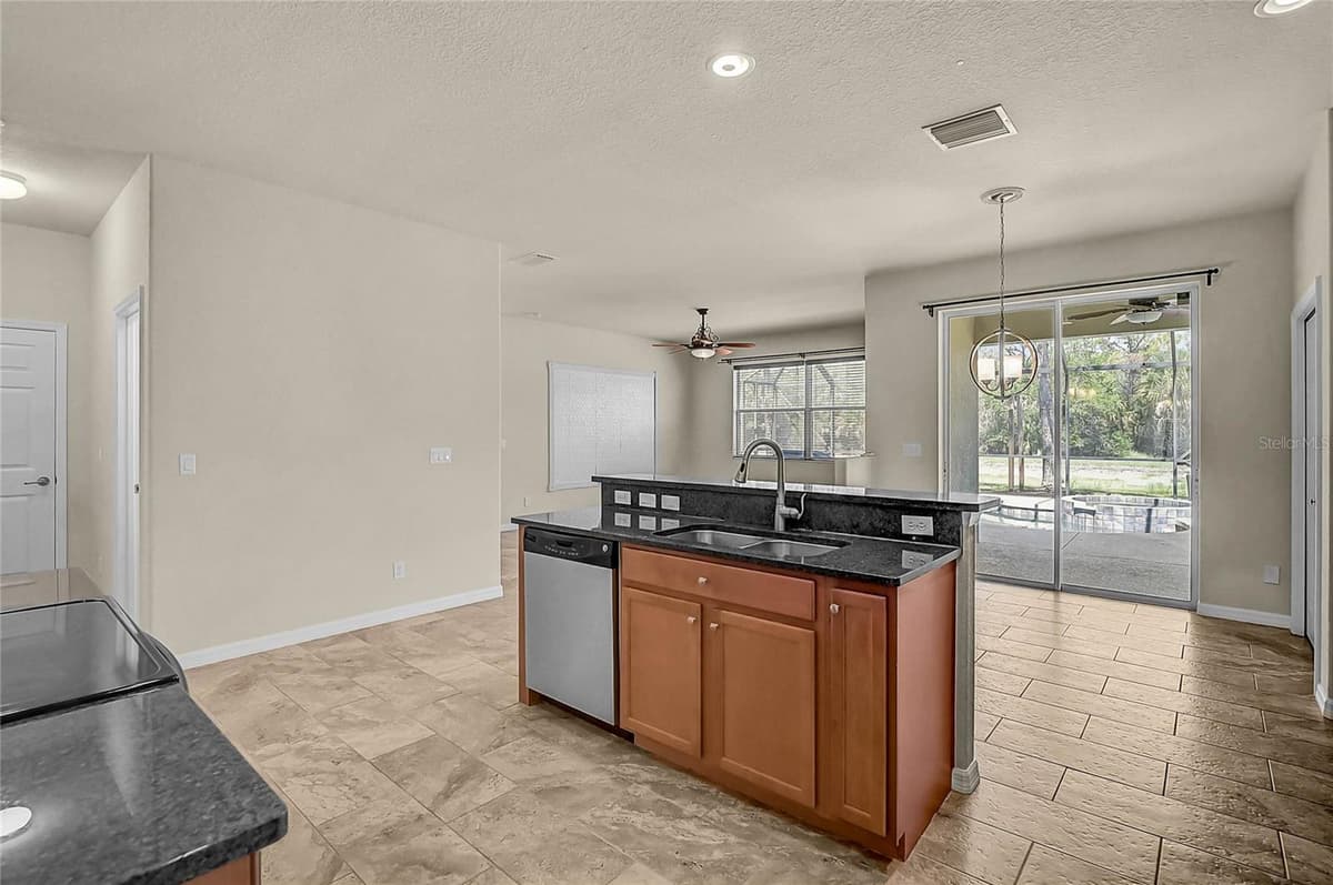 11691 BREADFRUIT LANE — photo 14 of 97