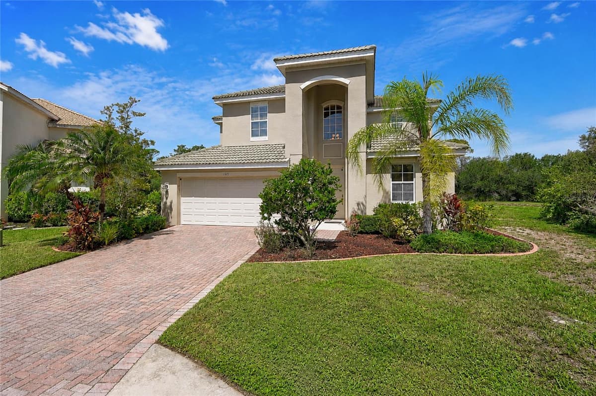11691 BREADFRUIT LANE — photo 4 of 97