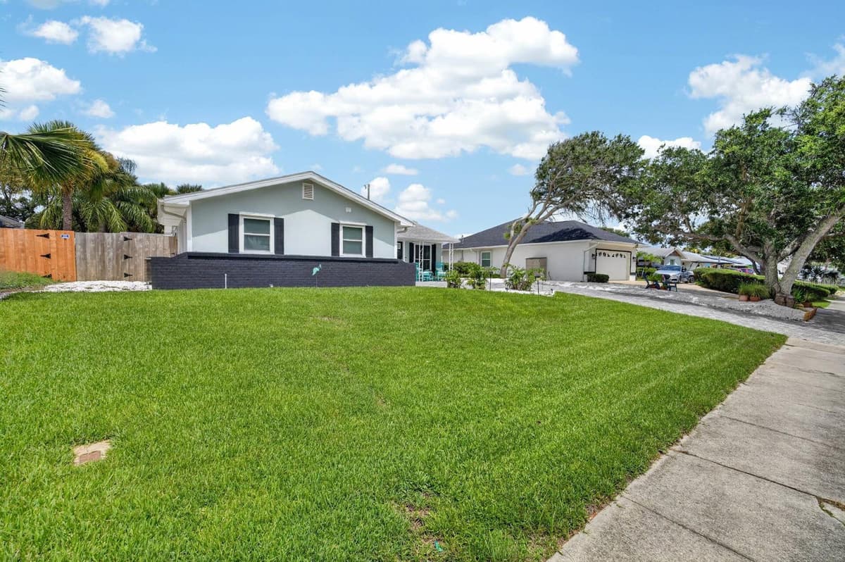 4503 SAXON DRIVE — photo 35 of 41