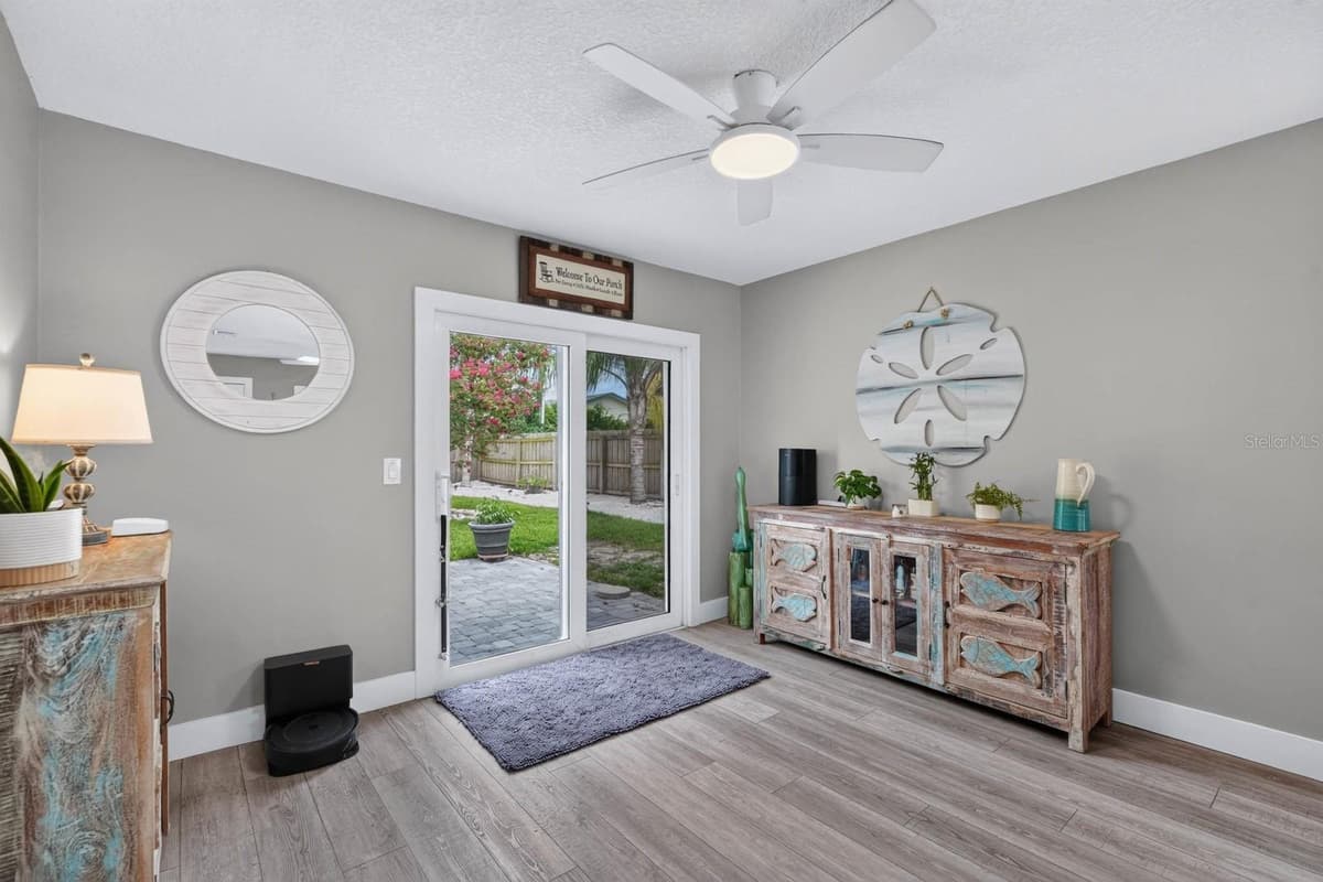 4503 SAXON DRIVE — photo 14 of 41