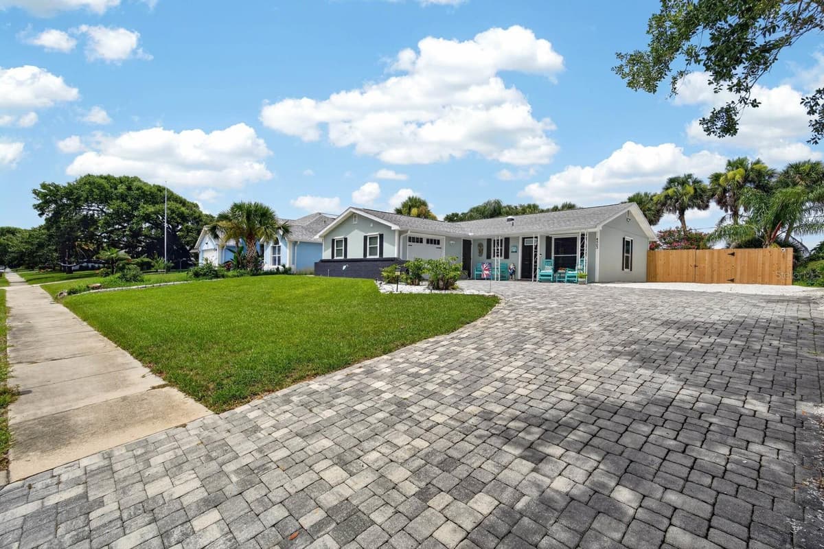 4503 SAXON DRIVE — photo 4 of 41