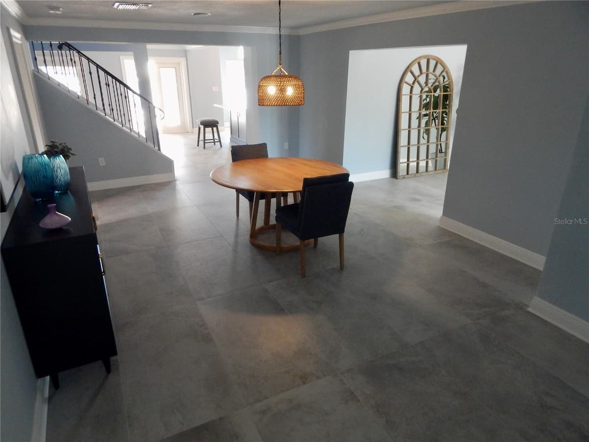 8025 ISLAND DRIVE — photo 18 of 36