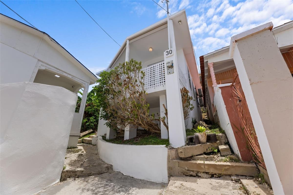 10 CALLE MIRAMAR — photo 26 of 36