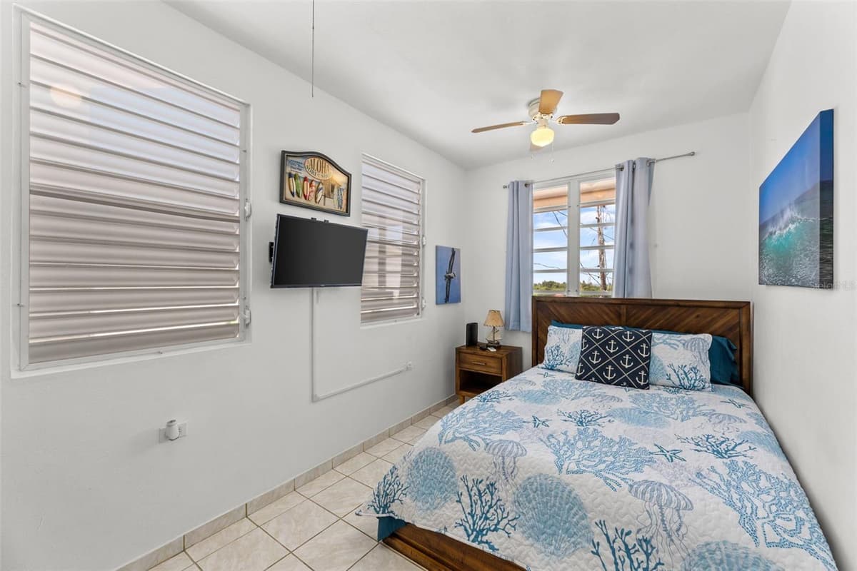 10 CALLE MIRAMAR — photo 10 of 36