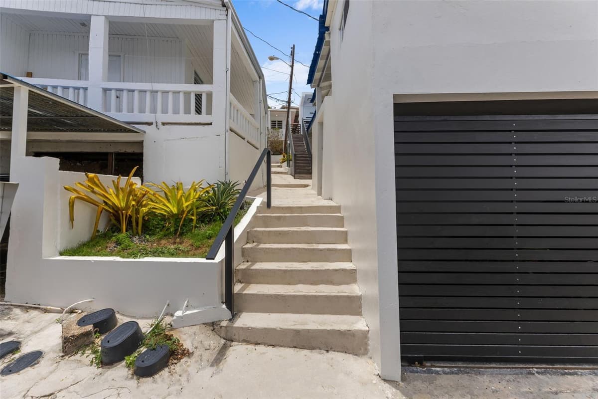 10 CALLE MIRAMAR — photo 29 of 36