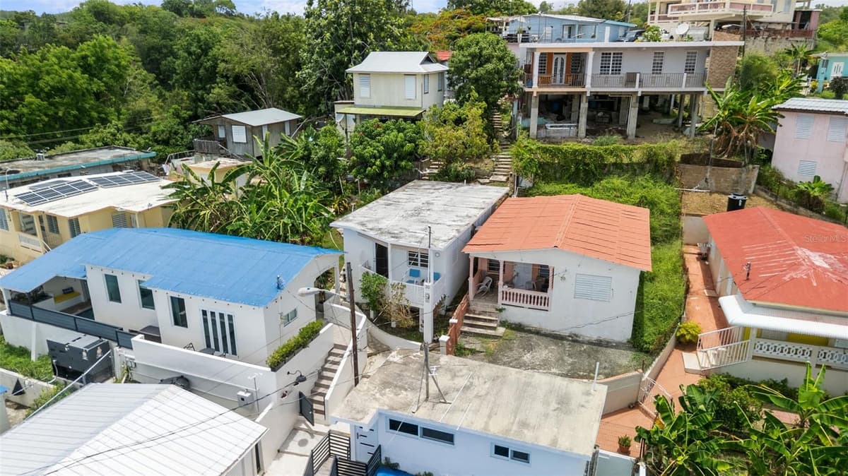 10 CALLE MIRAMAR — photo 34 of 36