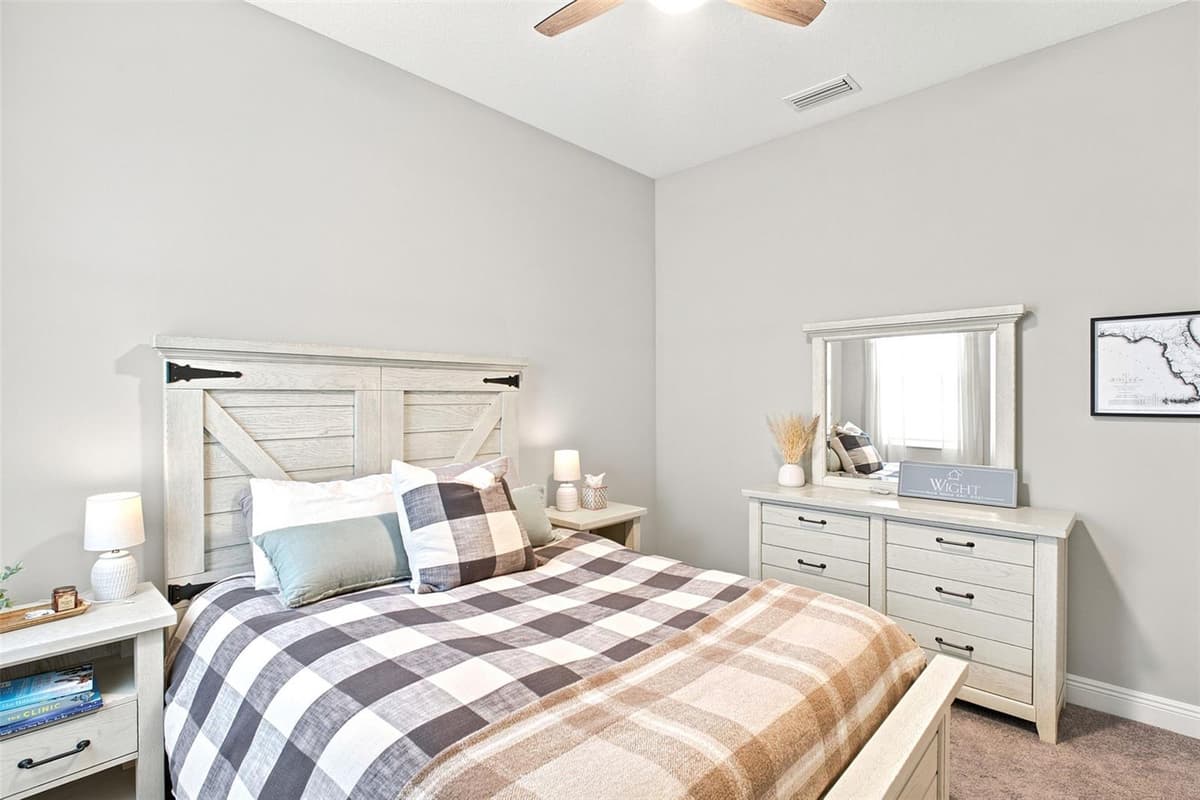 4263 WOODLAND RETREAT BOULEVARD — photo 35 of 63