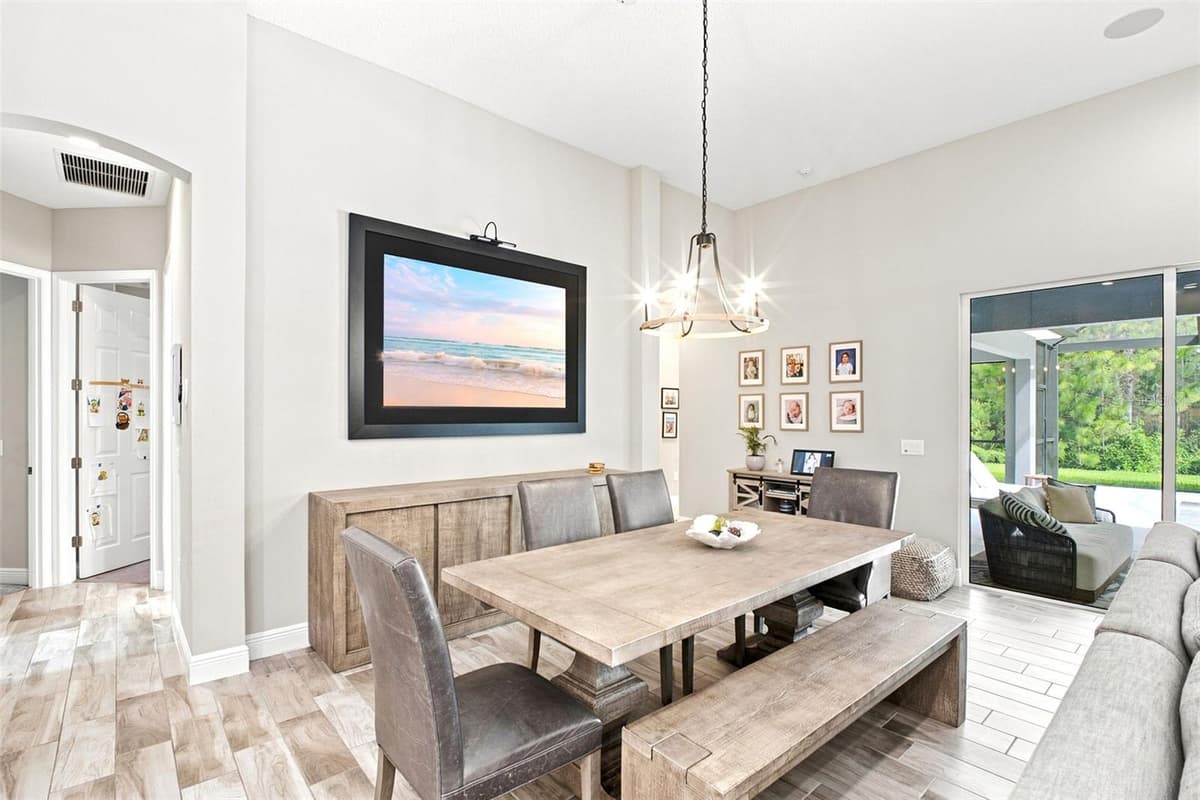 4263 WOODLAND RETREAT BOULEVARD — photo 5 of 63