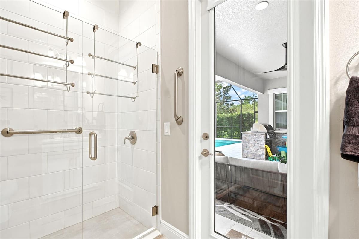 4263 WOODLAND RETREAT BOULEVARD — photo 45 of 63