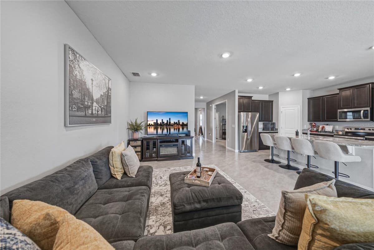 8382 BOWER BASS CIRCLE — photo 18 of 79