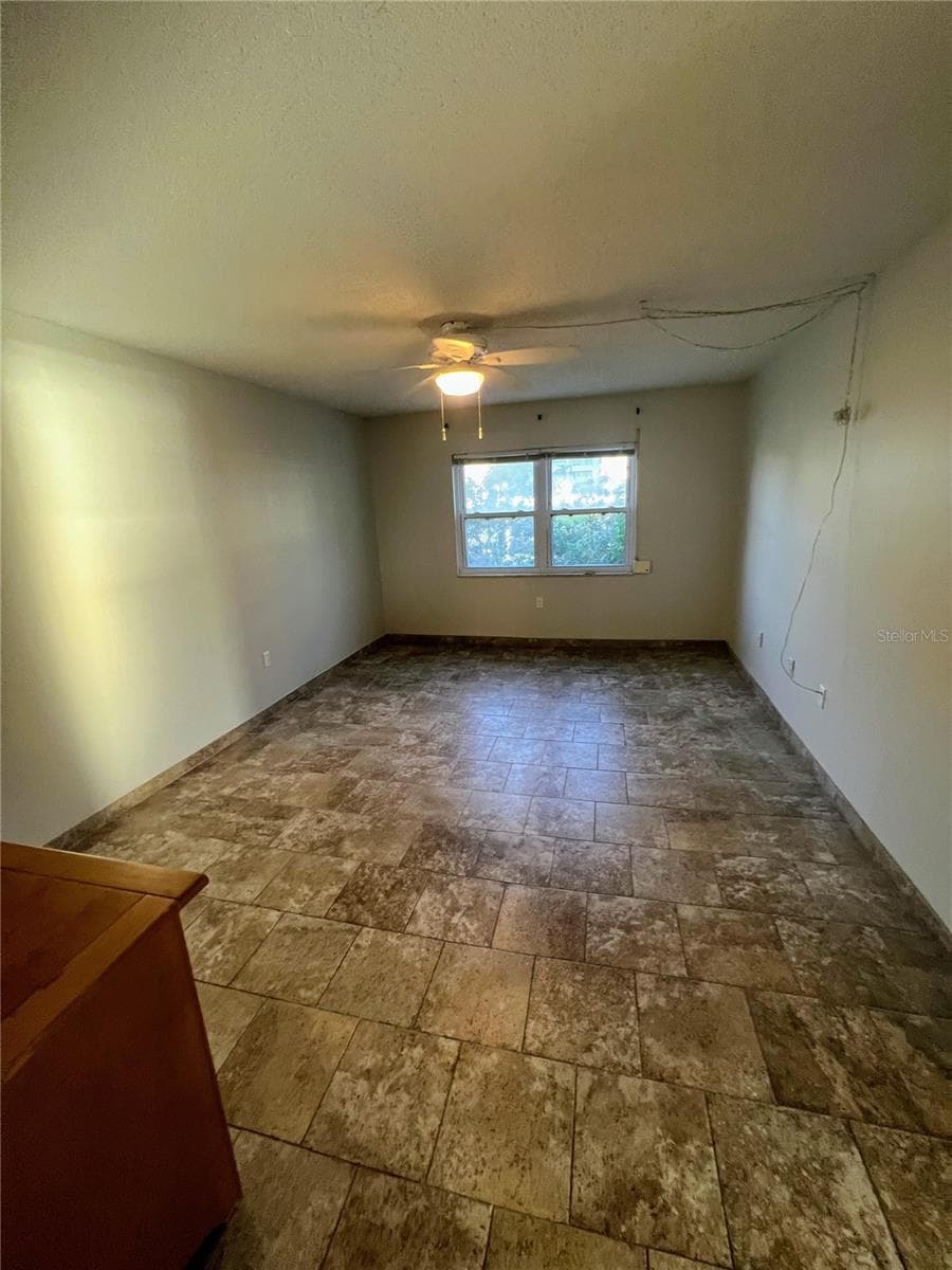 9 HAIG PLACE — photo 11 of 18