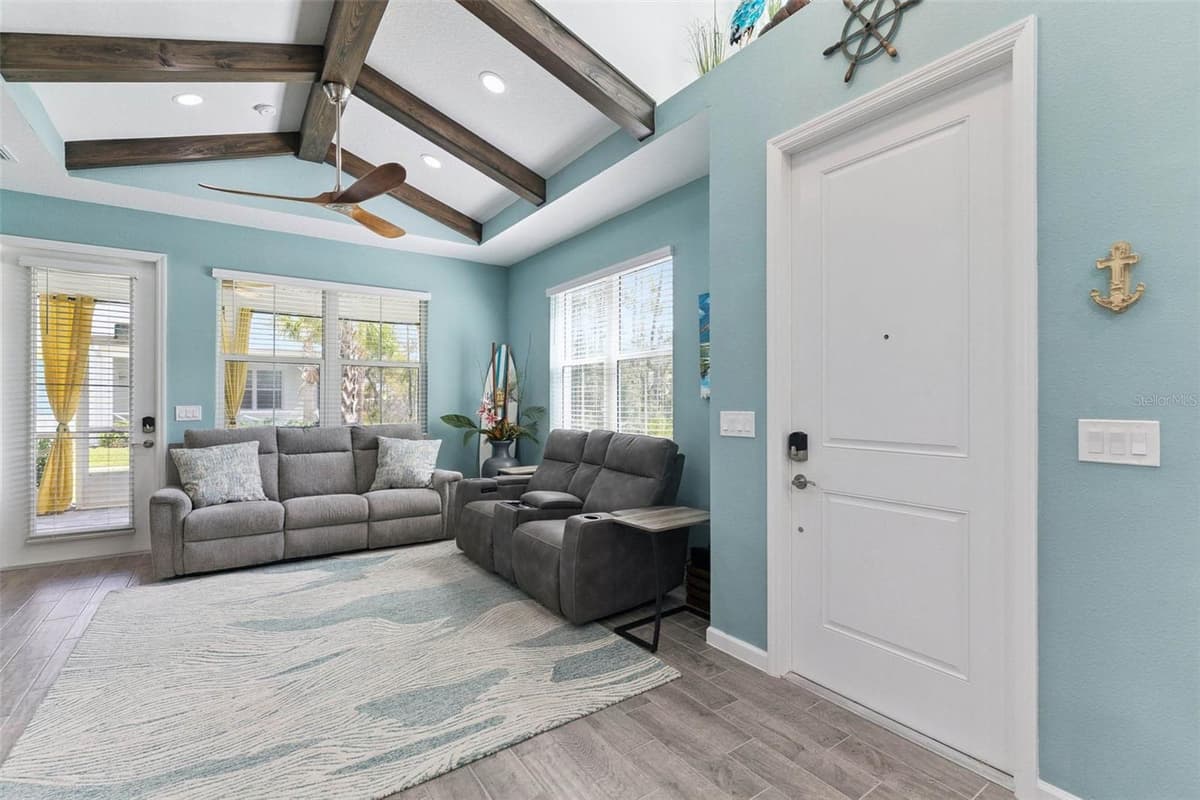 384 GYPSY PALACE LANE — photo 8 of 62