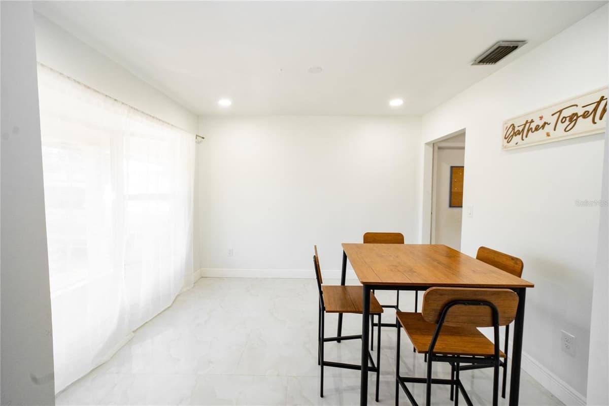 8413 MILLWOOD DRIVE — photo 3 of 19