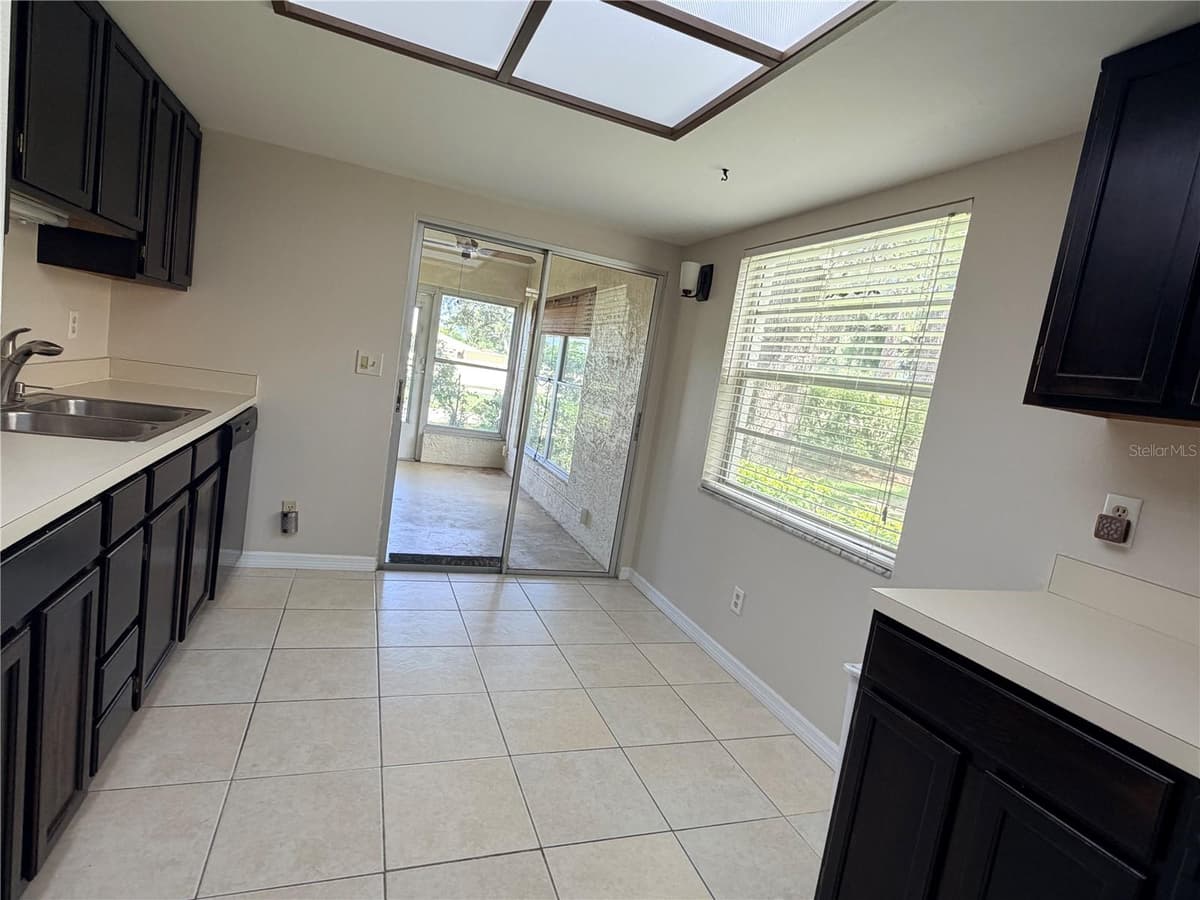 3417 ROCHELLE COURT — photo 11 of 33