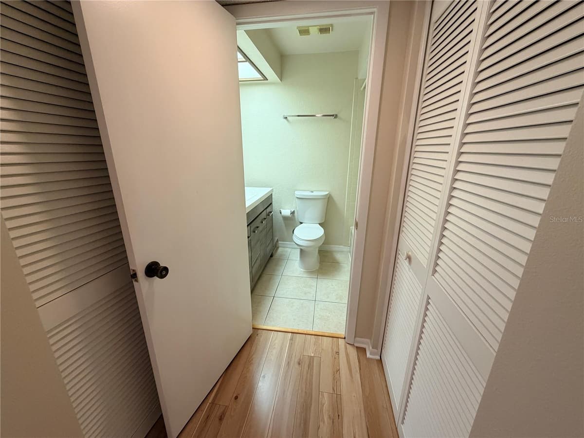 3417 ROCHELLE COURT — photo 24 of 33