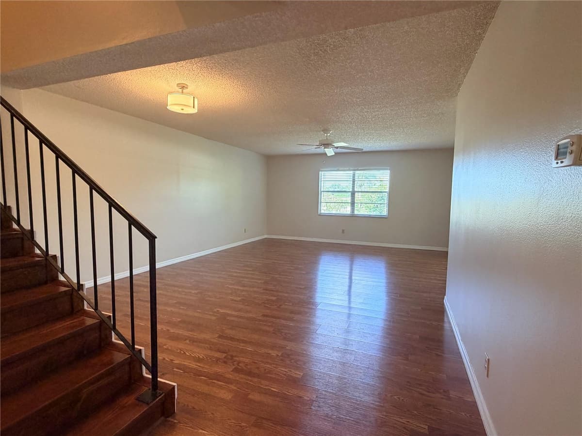 3417 ROCHELLE COURT — photo 9 of 33
