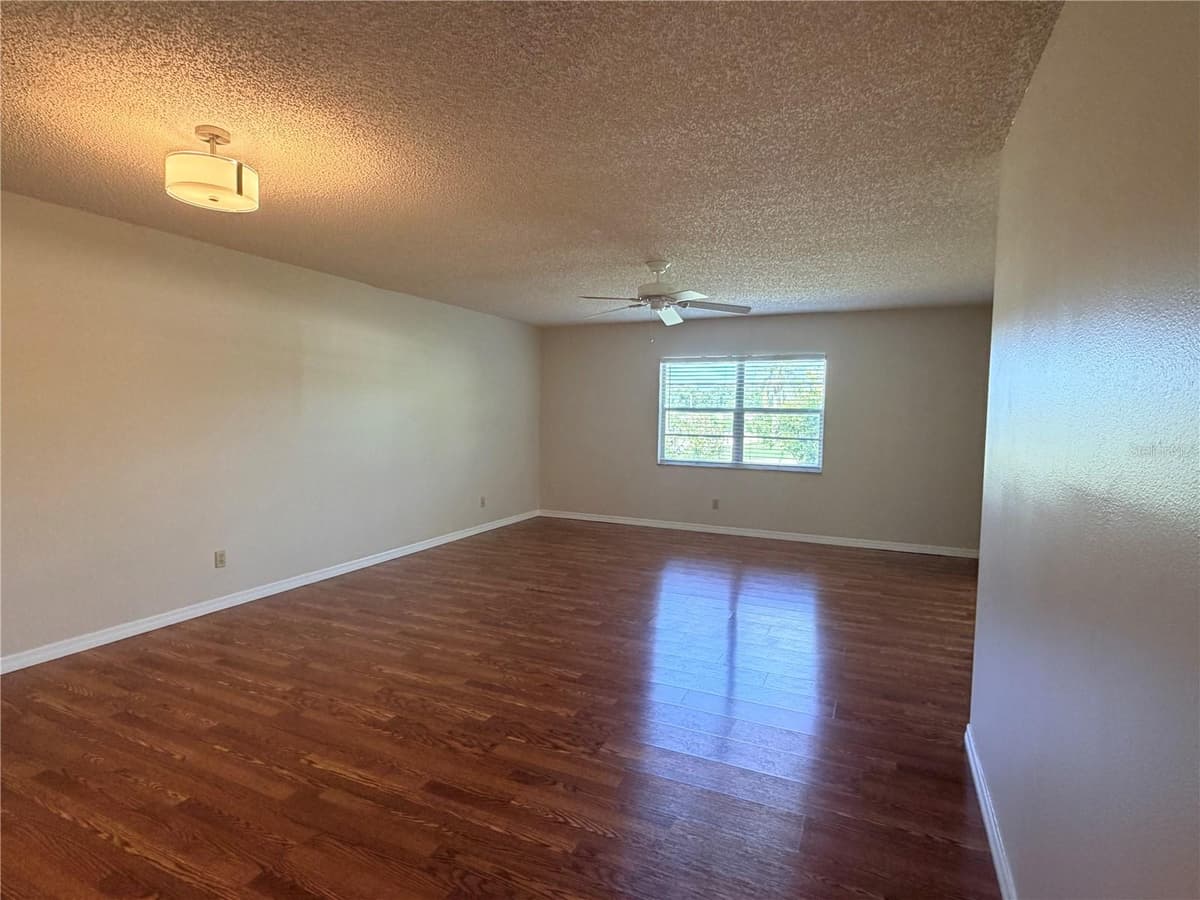 3417 ROCHELLE COURT — photo 17 of 33