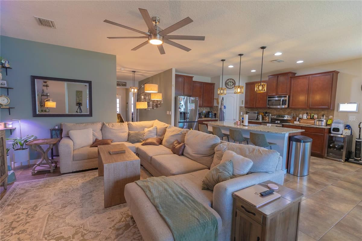 417 BLAKELY COURT — photo 14 of 43