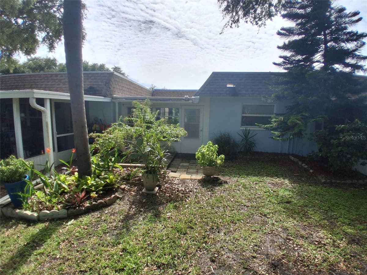 125 PORTREE DRIVE — photo 12 of 12