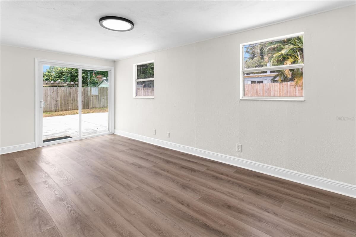 12120 CROFT DRIVE — photo 14 of 30