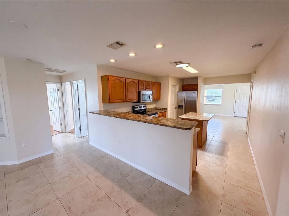 1015 DEER RUN DRIVE — photo 10 of 26