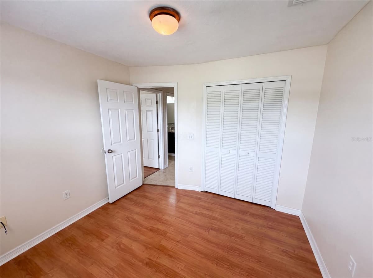 1015 DEER RUN DRIVE — photo 16 of 26