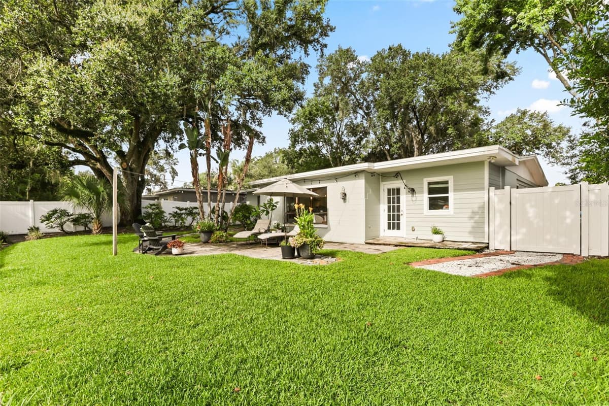 1562 ARBOR PARK DRIVE — photo 45 of 49
