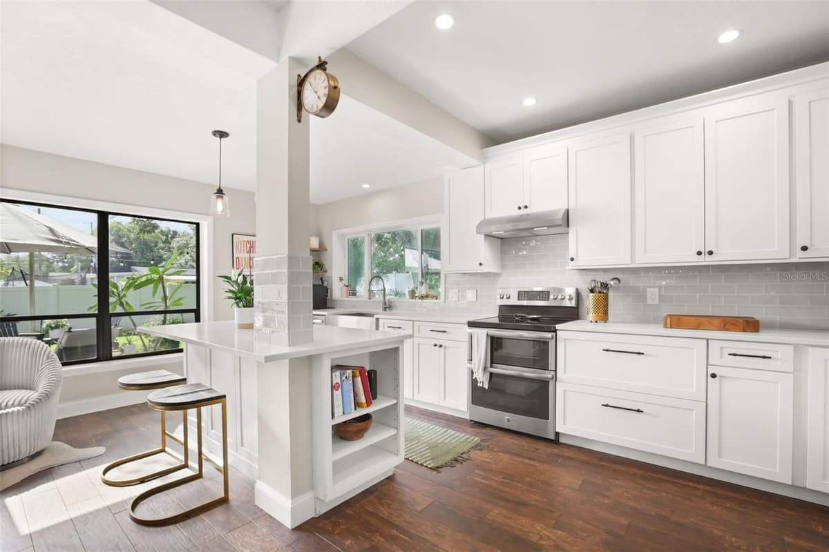 1562 ARBOR PARK DRIVE — photo 13 of 49