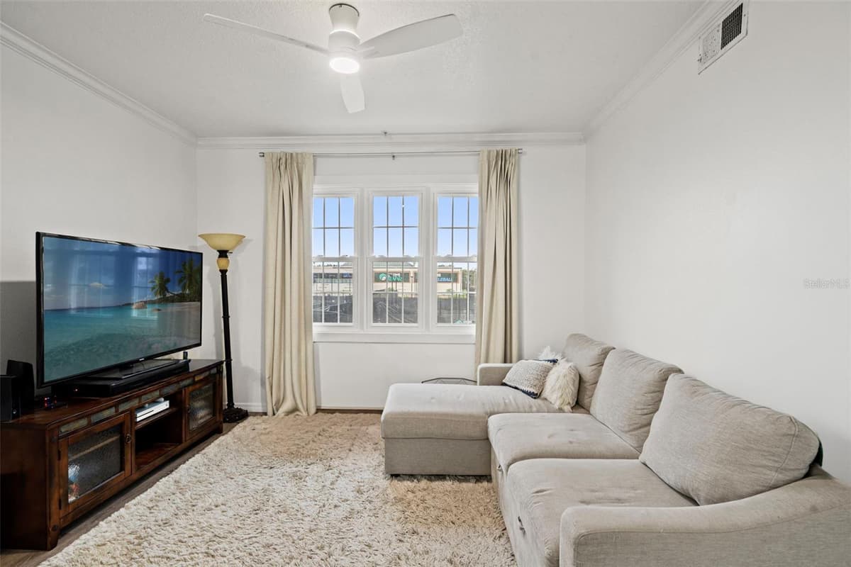 501 KNIGHTS RUN AVENUE — photo 10 of 29