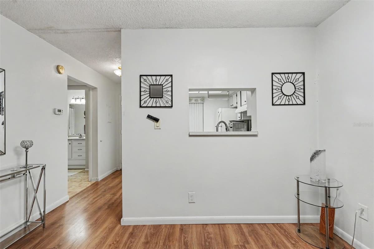 601 HERCULES AVENUE — photo 10 of 41