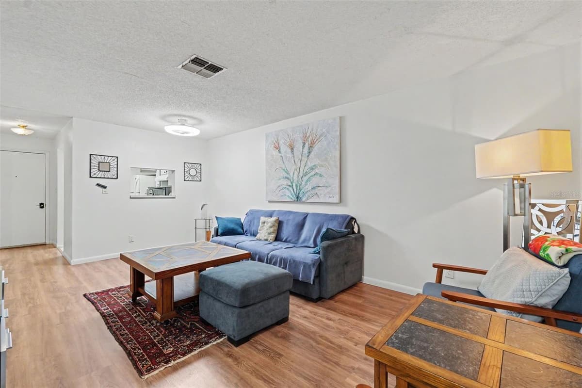 601 HERCULES AVENUE — photo 9 of 41