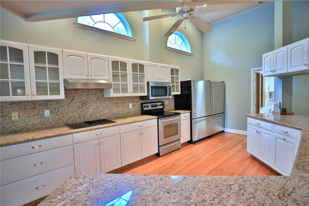 11685 BLUE COVE DRIVE — photo 9 of 50