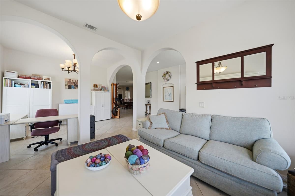 9436 PRESIDENT CIRCLE — photo 9 of 72