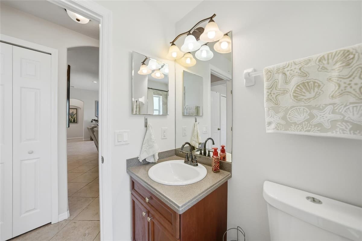 9436 PRESIDENT CIRCLE — photo 31 of 72