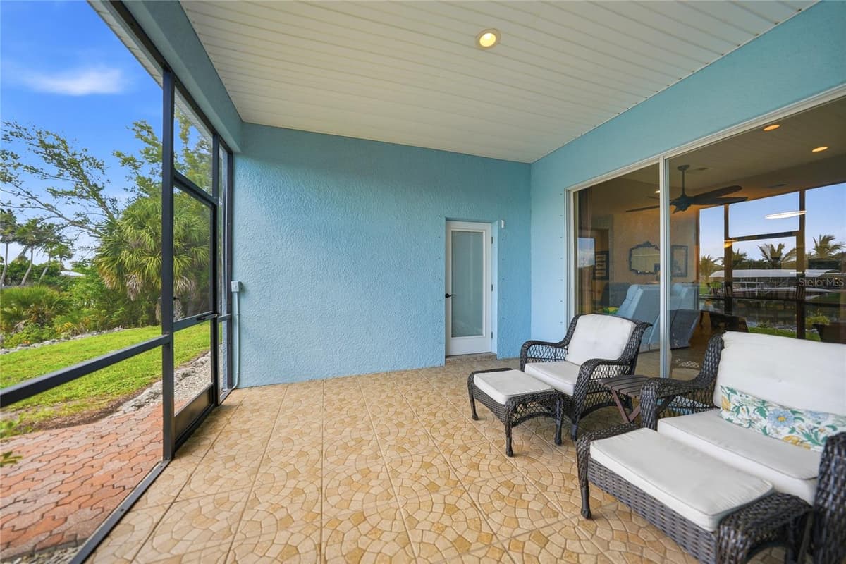 9436 PRESIDENT CIRCLE — photo 41 of 72