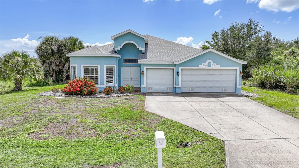 9436 PRESIDENT CIRCLE — photo 59 of 72