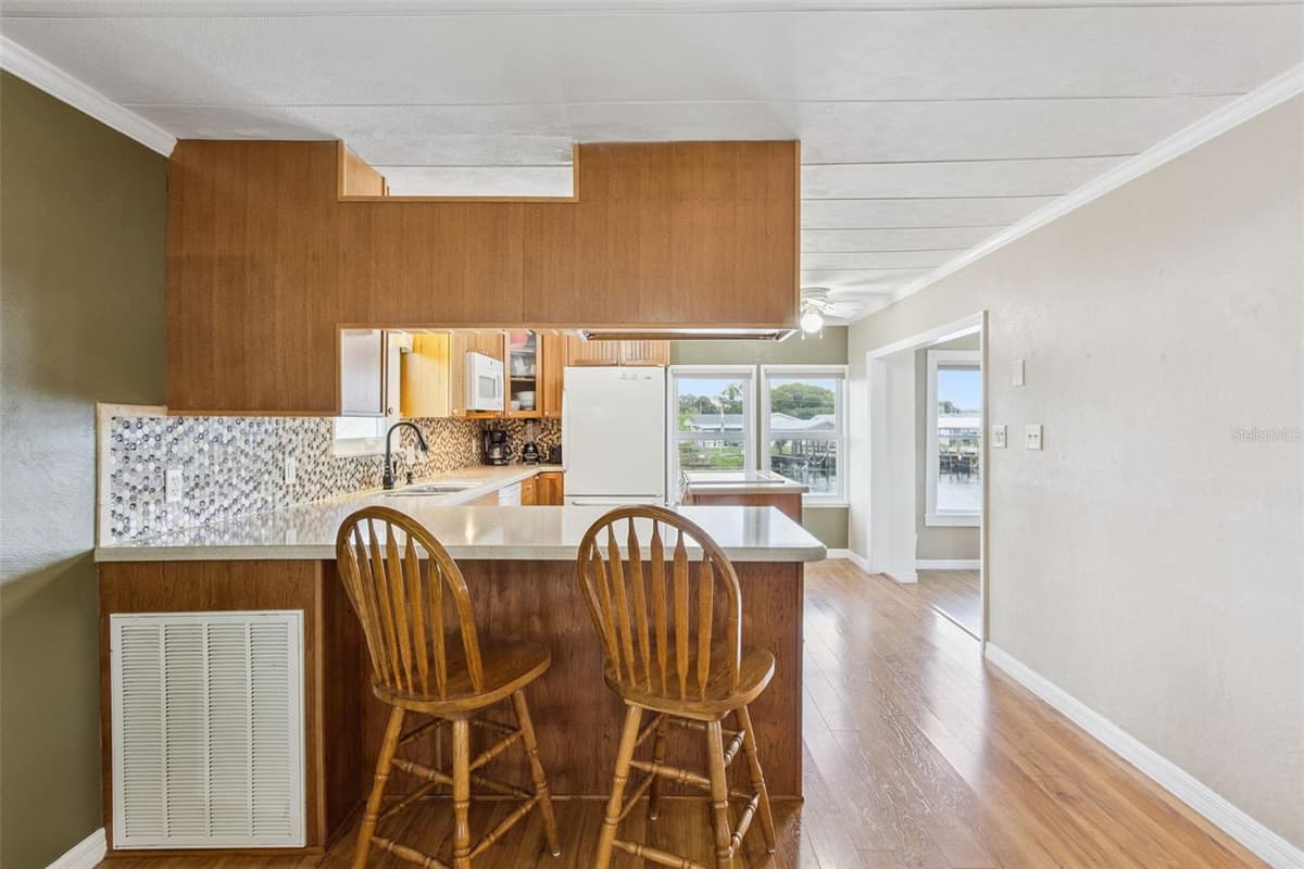 30127 GREEN BAY DRIVE — photo 14 of 37