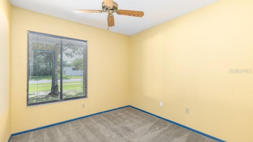 119 SHORE RD — photo 14 of 30