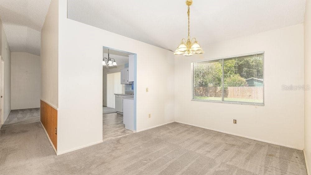 119 SHORE RD — photo 8 of 30