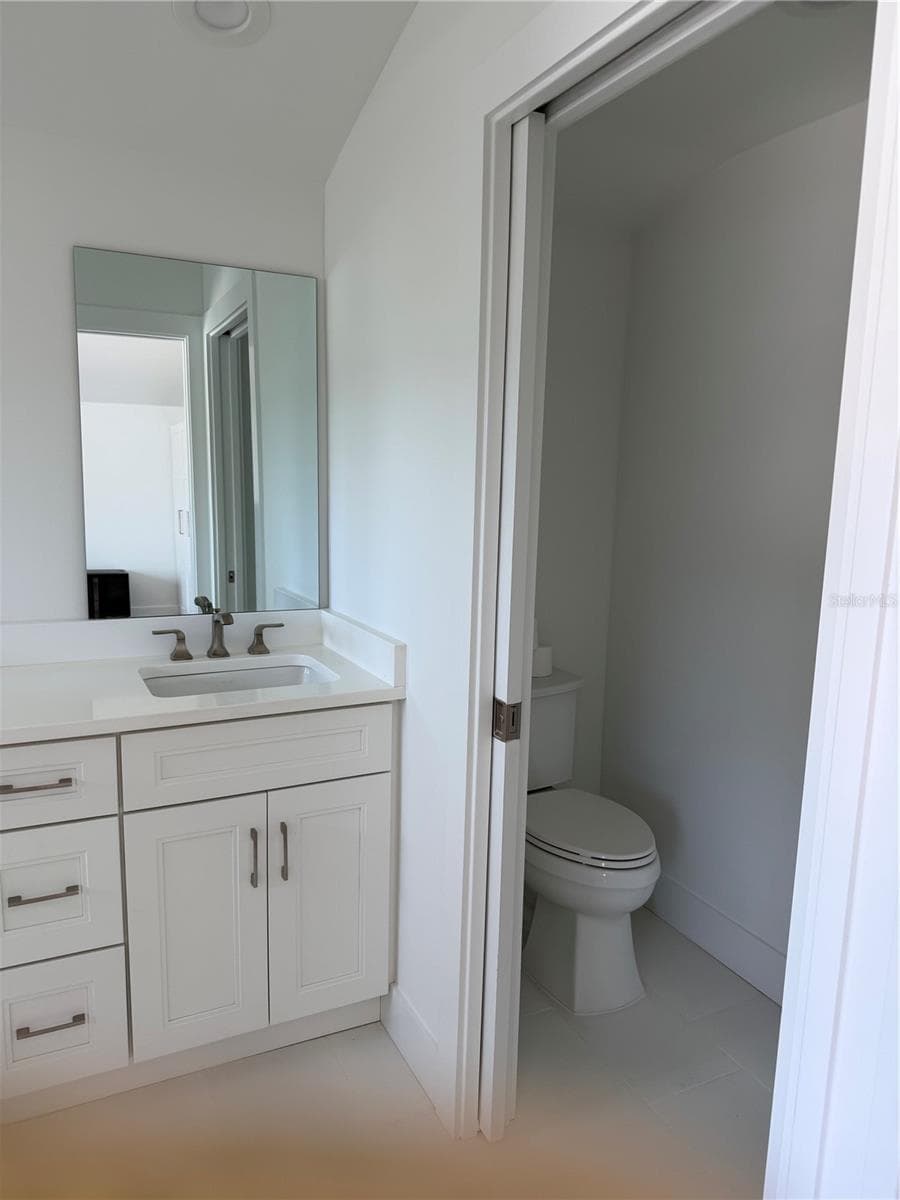 105 AUGUSTA AVENUE — photo 20 of 54