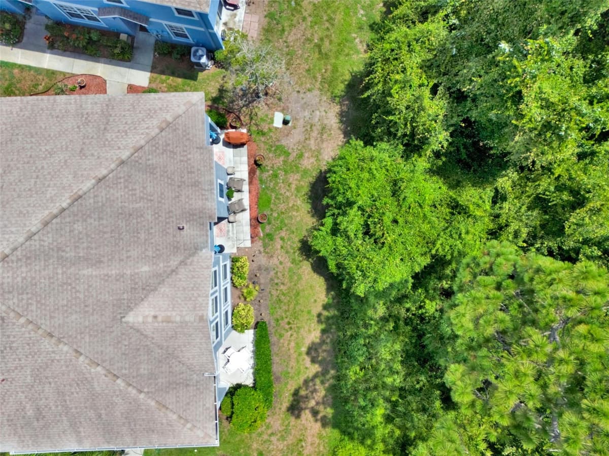 8453 SHALLOW CREEK COURT — photo 44 of 51