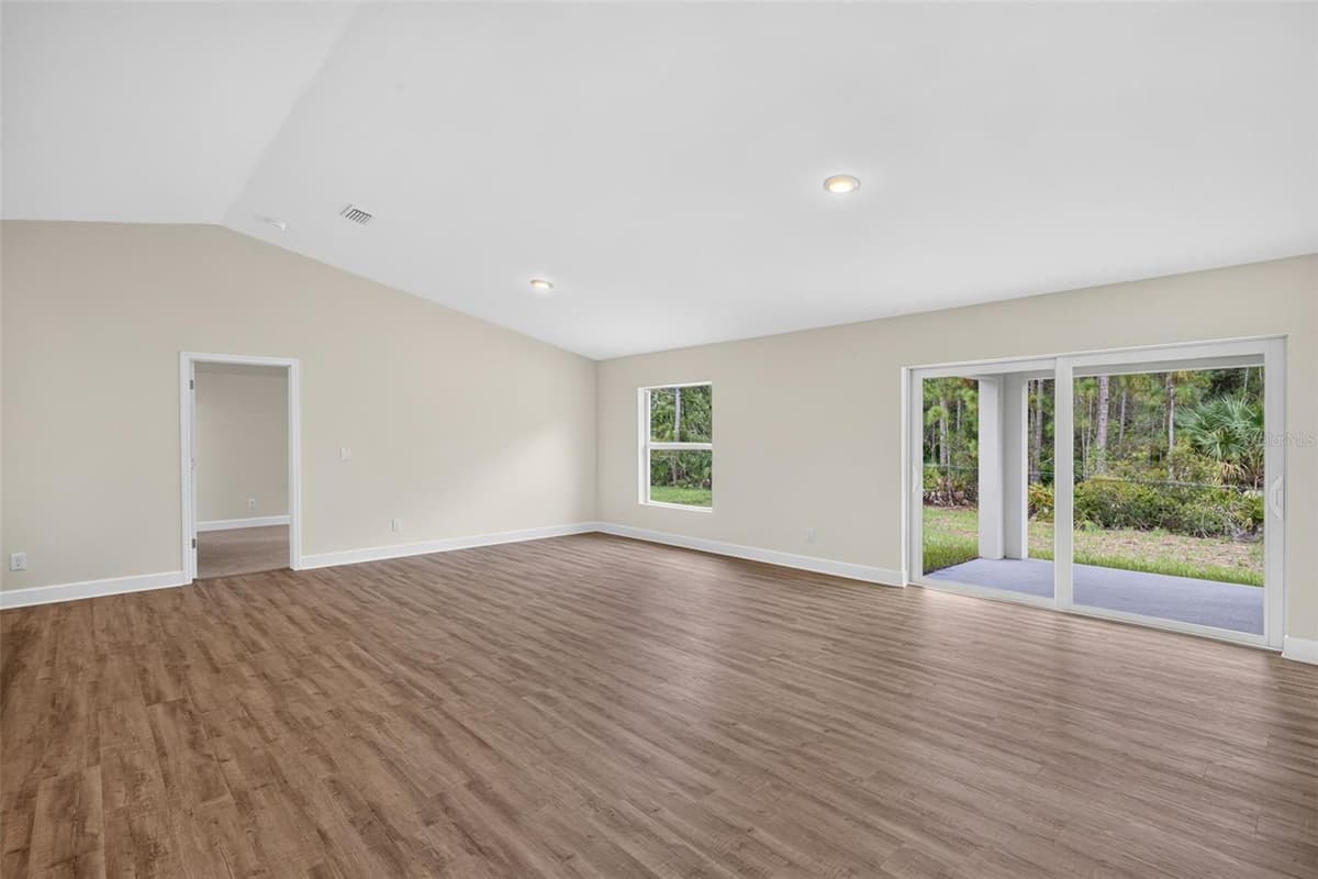 23485 BRANCH AVENUE — photo 3 of 27