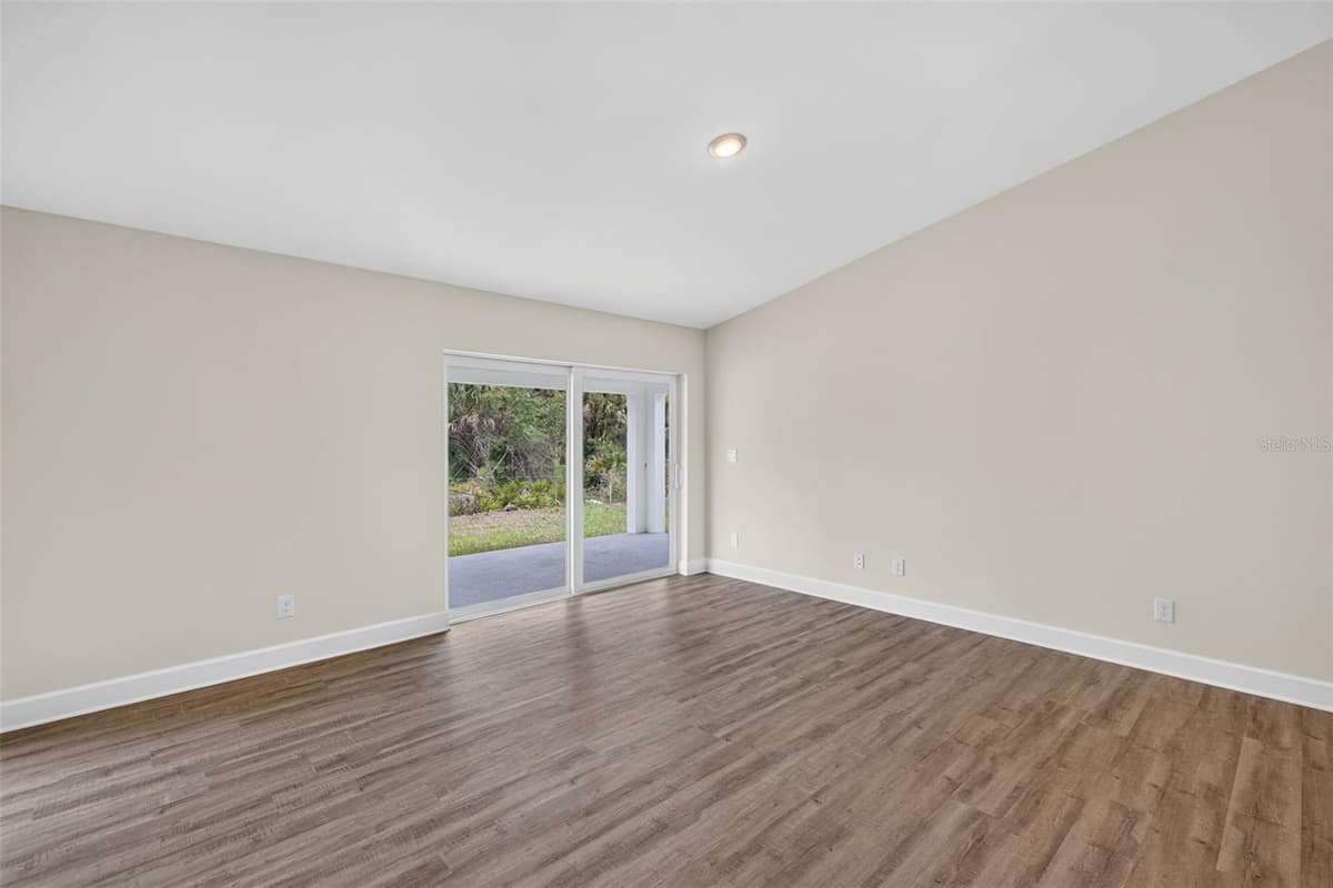 23485 BRANCH AVENUE — photo 6 of 27