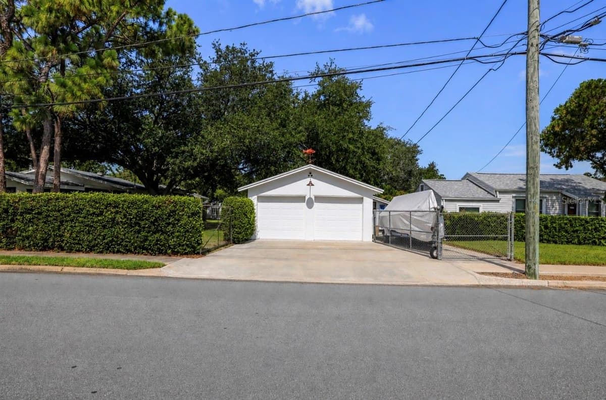 458 SCOTLAND STREET — photo 69 of 91