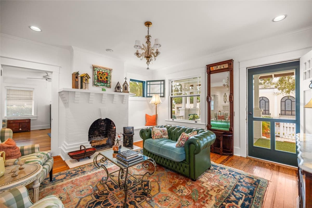 458 SCOTLAND STREET — photo 3 of 91